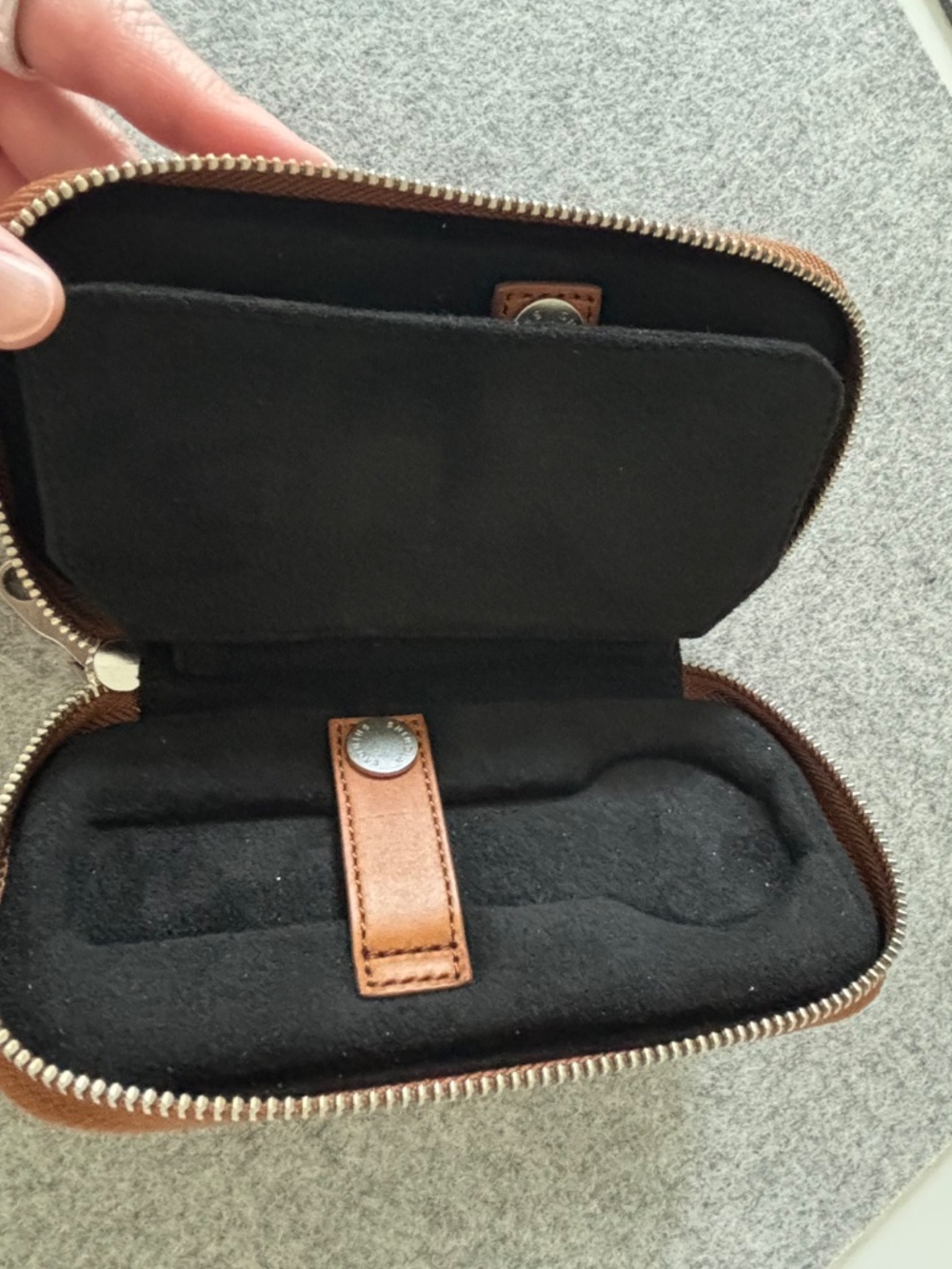Shinola Travel Watch Case (Tan) - Picture 2 of 6